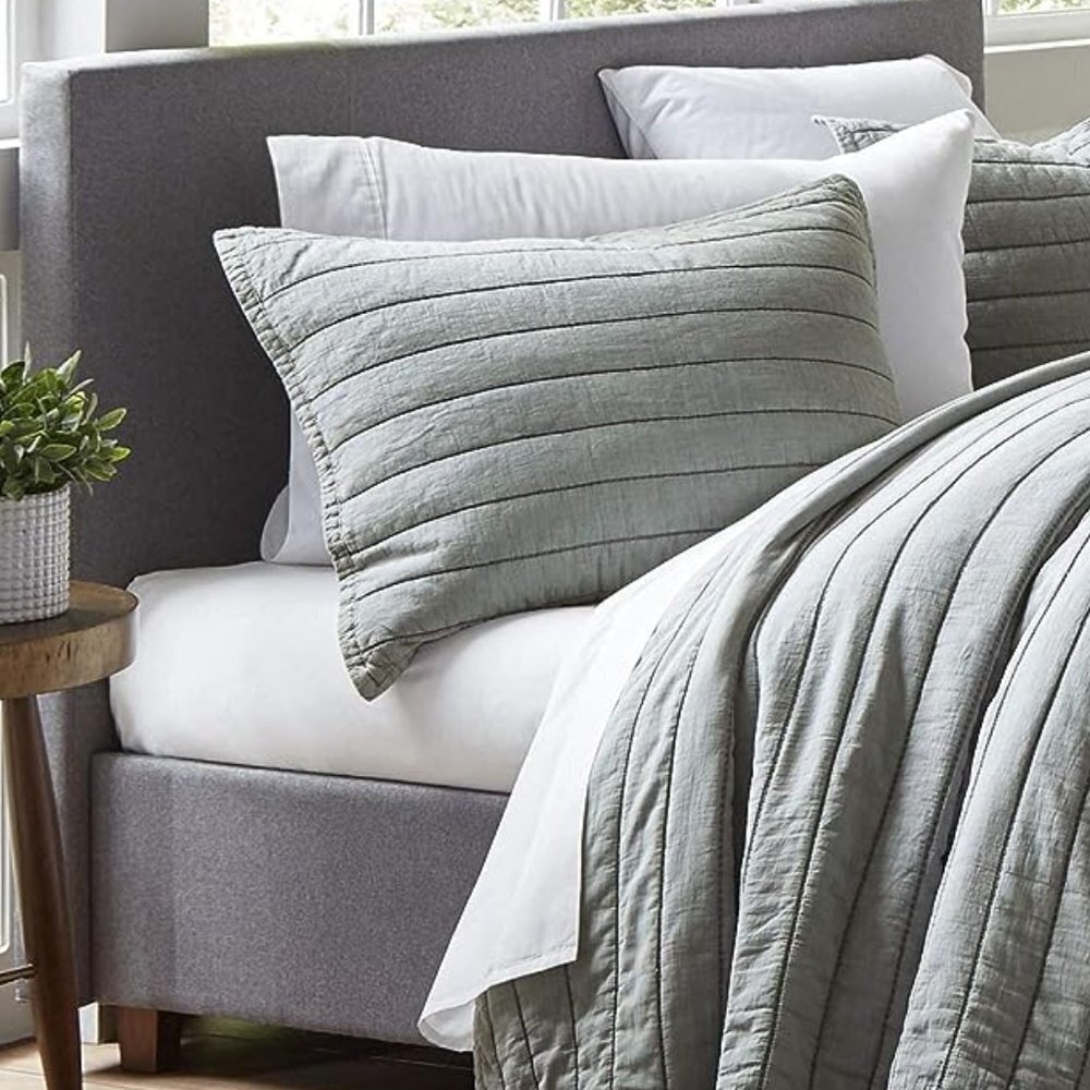 ELLEN DEGENERES Quilted European Pillow Sham - Marmont Chambray 1-PC 26x26 NWT
